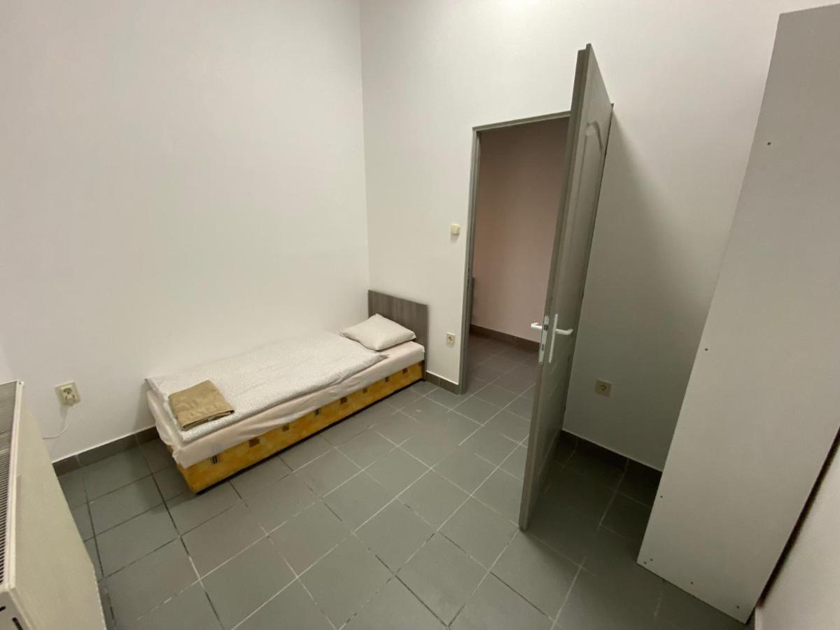 Tocc Apartman Gyál Exterior foto